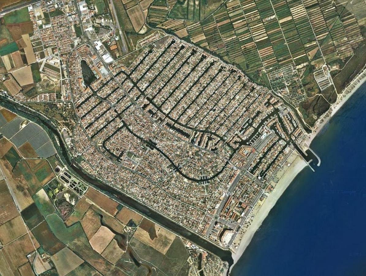 Goldhome - Sylvia - Vistas Espectaculares Al Mar Empuriabrava Exterior foto